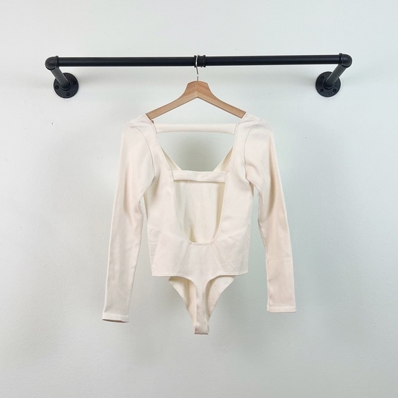 NWT Anthropologie Bree Seamless Long Sleeve Bodysuit Cream/White - Picture 6 of 7